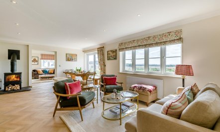 4 Bed in Cornhill-on-Tweed 2