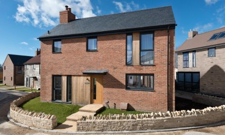 3 Bed in Crossways 3