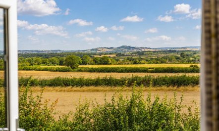 2 Bed in West Lydford 1