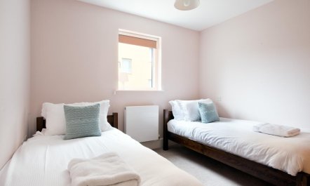 5 Bed in Somerford Keynes 8
