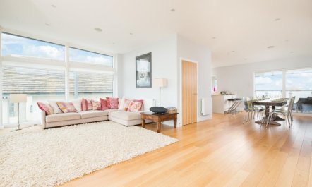5 Bed in Somerford Keynes 4
