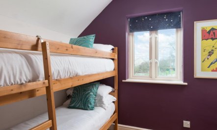 3 Bed in Somerford Keynes 8