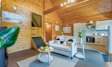 2 Bed in St. Breward 2