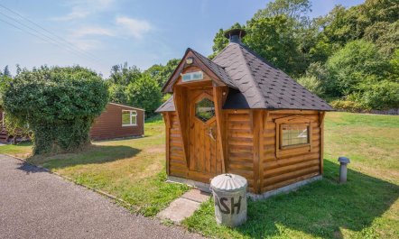 2 Bed in St. Breward 9