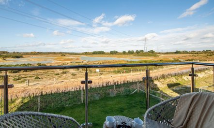 3 Bed in Crossways 6