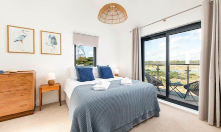 3 Bed in Crossways 3
