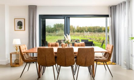 4 Bed in Crossways 2