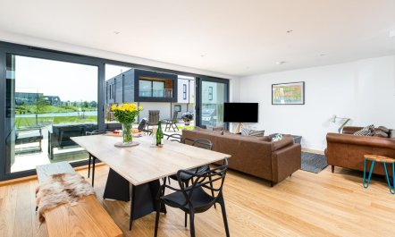 4 Bed in Crossways 2