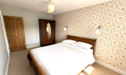 2 Bed in Lymington 9