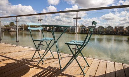 3 Bed in Somerford Keynes 3