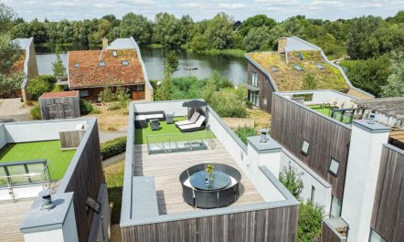 5 Bed in Somerford Keynes 1