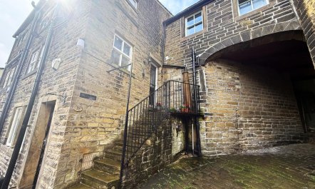 2 Bed in Haworth
