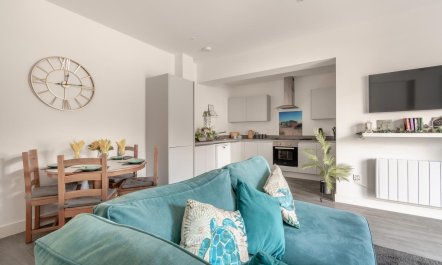 2 Bed in Bournemouth 1