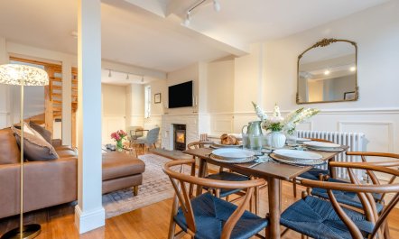 3 Bed in Broadoak 9