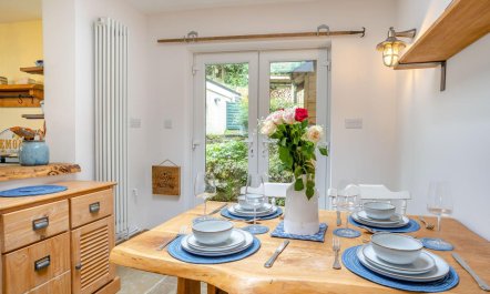 2 Bed in Mumbles 8