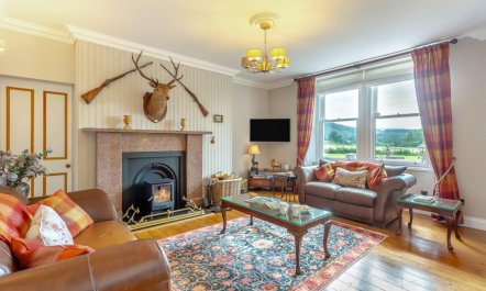 3 Bed in Inverarnie 2