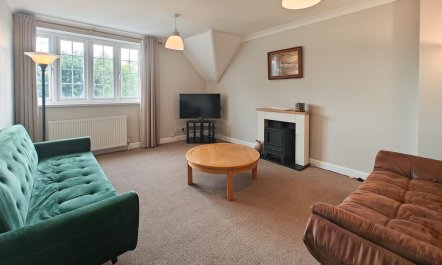 1 Bed in Brockenhurst 2