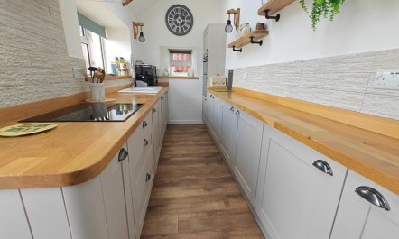 2 Bed in Tegryn 2