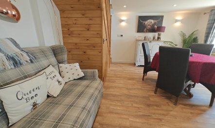2 Bed in Tegryn 1