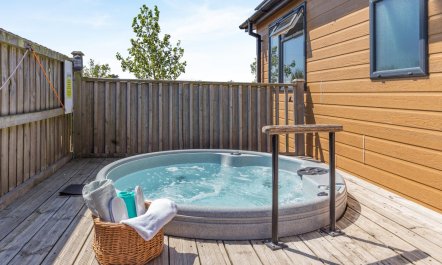 2 Bed in West Lydford 2