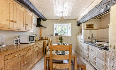 3 Bed in Bridport 5
