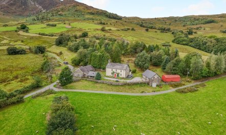 4 Bed in Dolgellau