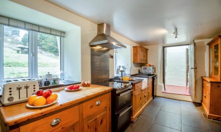 4 Bed in Dolgellau 7