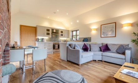 2 Bed in Yoxall 1