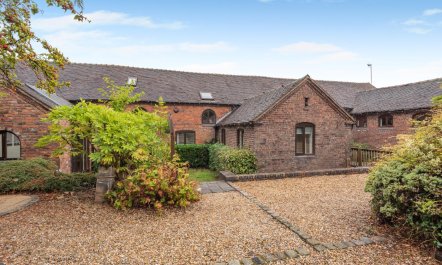 6 Bed in Butterton 6