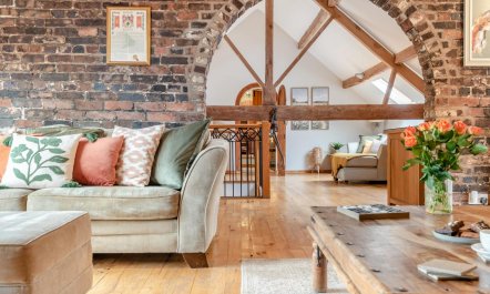 6 Bed in Butterton 5