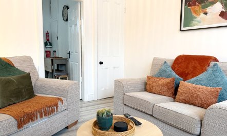 3 Bed in Buxton 2