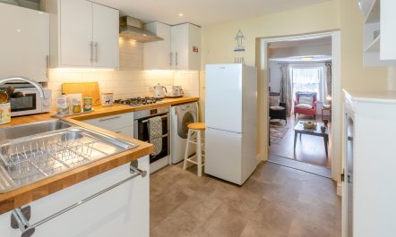 2 Bed in Appledore 6