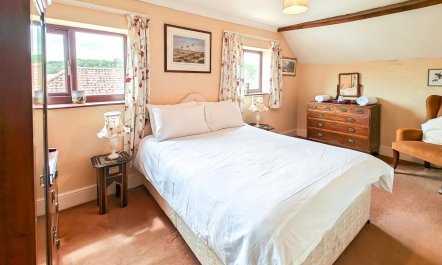 7 Bed in Gillingham 8