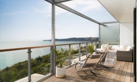 2 Bed in Carlyon Bay
