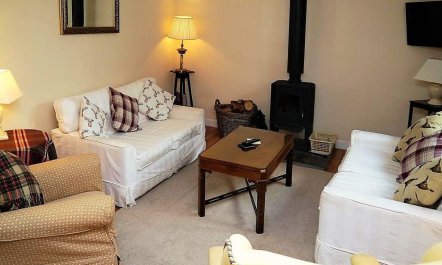 3 Bed in Aberlour 2