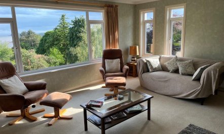 3 Bed in Rockcliffe 1