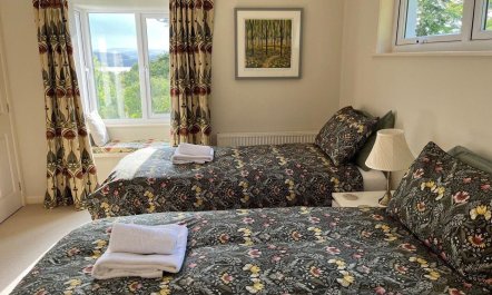 3 Bed in Rockcliffe 8
