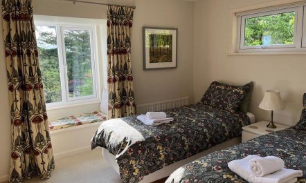 3 Bed in Rockcliffe 9