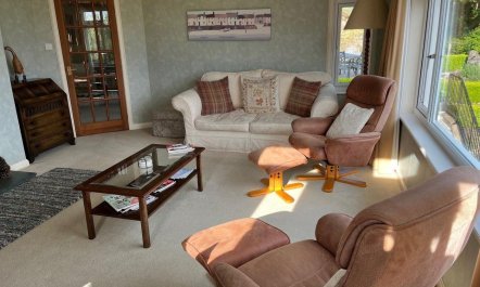 3 Bed in Rockcliffe 2