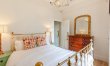 1 Bed in Bath 4