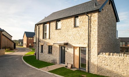 2 Bed in Crossways 4