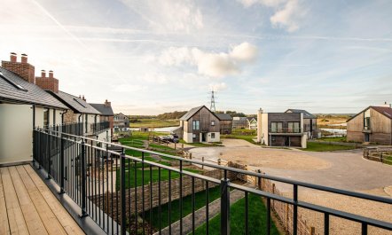 2 Bed in Crossways 8