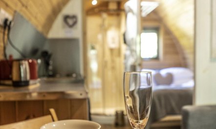 1 Bed in Loch Lomond 5