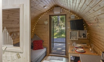 1 Bed in Loch Lomond 4