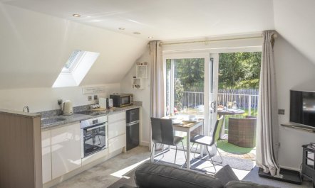 1 Bed in Loch Lomond 8