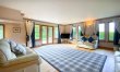 4 Bed in Loch Lomond 1