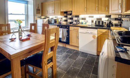 3 Bed in Garlieston 1