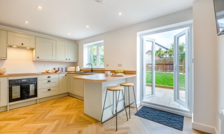 4 Bed in Seahouses 5