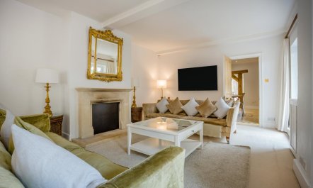 8 Bed in Wimborne 6