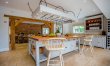 8 Bed in Wimborne 9